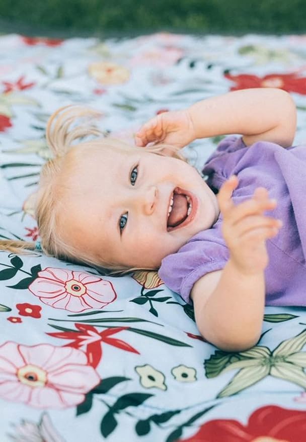 Little Unicorn Outdoor Family Picnic & Beach Blanket, Water-Resistant, Compact Fold, Large Size, 5 x 7 feet, (Primrose Patch)