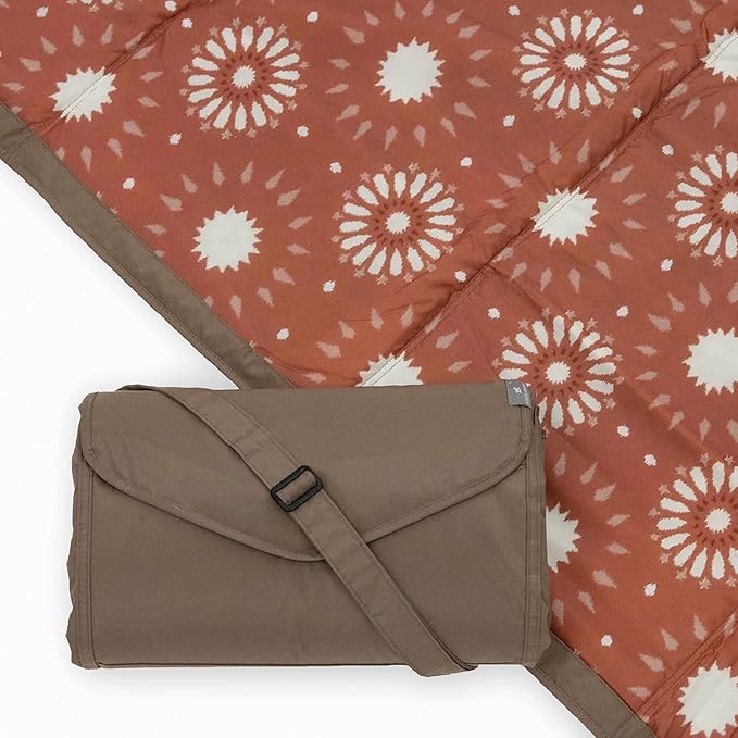 Little Unicorn Outdoor Family Picnic & Beach Blanket, Water-Resistant, Compact Fold, XL Size, 5 x 10 feet, (Sun Baked)