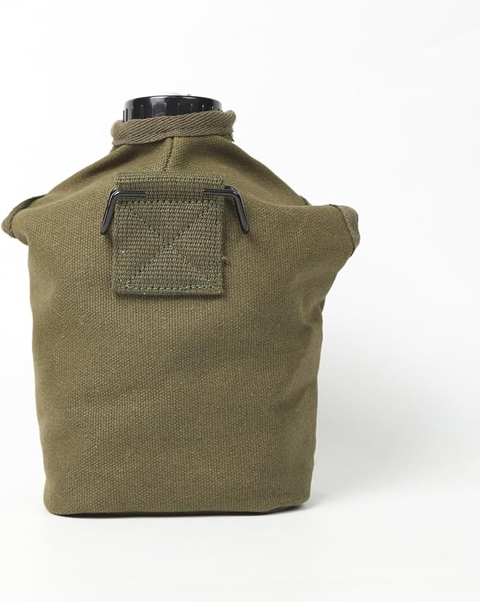 WW2 US Canteen Green Color Reproduction