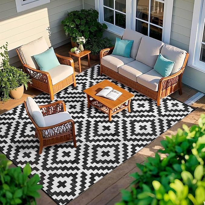 Outdoor Patio Plastic Straw Rug - 5'x8' Outdoor Camping Rug Waterproof Reversible, Area Carpet Patios Clearance RV, Outside Porch Balcony Deck for Camper, Black & White