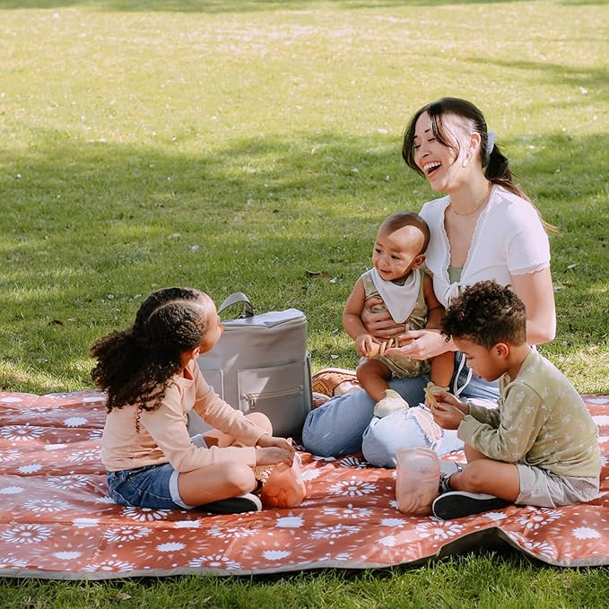 Little Unicorn Outdoor Family Picnic & Beach Blanket, Water-Resistant, Compact Fold, Large Size, 5 x 7 feet, (Sun Baked)