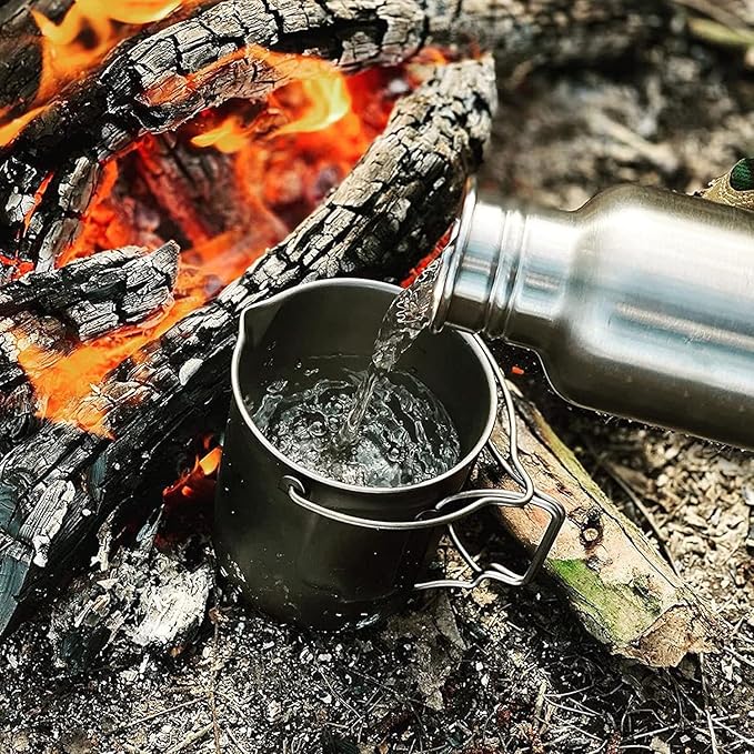 Bestargot Camping Titanium Pot, French Press Coffee Maker, Camp Cooking Pot with Light Wood knob, 750ml Camping Cup for Camping Hiking Backpacking, Capacity 25 Fl Oz