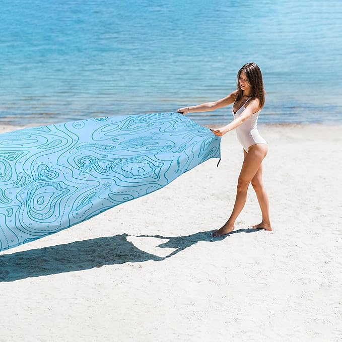 Beach Blanket Waterproof Sandproof, 78”x 86” Large Sand Free Beach Mat with 4 Stakes & Portable Bag, Big Flodable Compact Outdoor Pockets Picnic Blanket