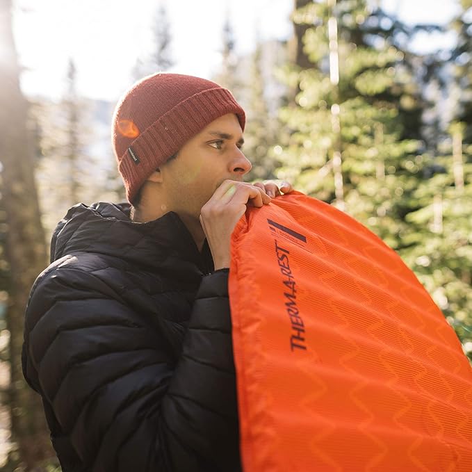 Therm-a-Rest Prolite Apex Self-Inflating Camping and Backpacking Sleeping Pad, Regular Wide - 25 x 72 Inches, Heat Wave