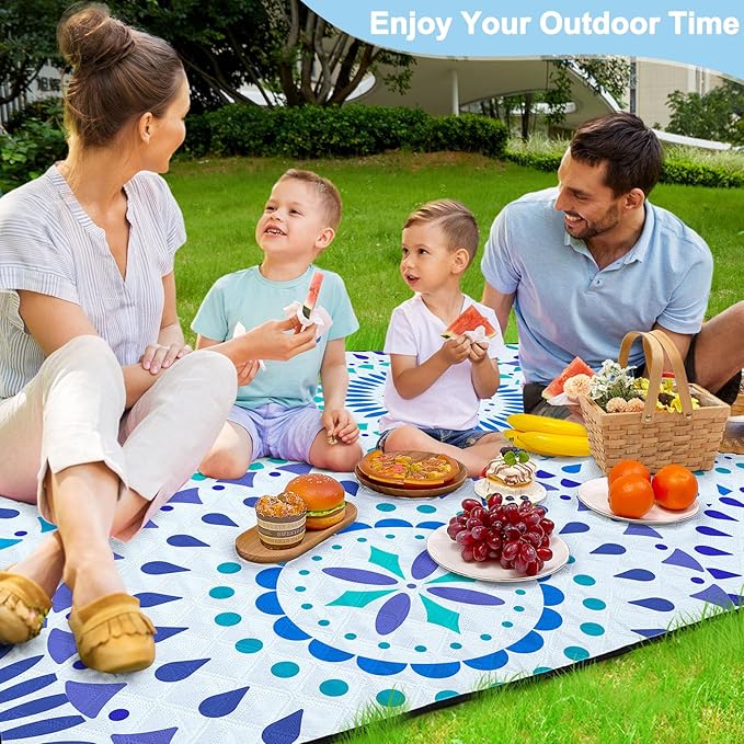 ICOSY Picnic Blankets Beach Blanket, Waterproof Outdoor Blanket Sandproof Picnic Camping Mat Camping Essentials 78" x 59"
