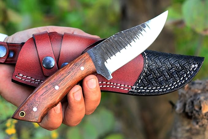 Hunting Knife with Holster, Handmade Horizontal Carry Knife with Comfortable Grip, Bushcraft Knife with Leather Sheath, Stainless Steel Tracker Knife Warrior