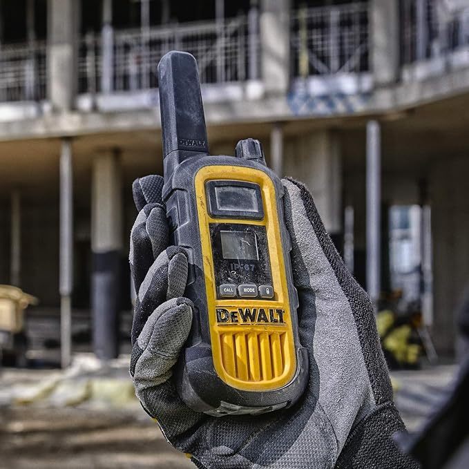 DEWALT DXFRS800 2 Watt Heavy Duty Walkie Talkies - Waterproof, Shock Resistant, Long Range & Rechargeable Two-Way Radio with VOX (24 Pack w/ 4X Gang Chargers) (4DXFRS800-BCH6)