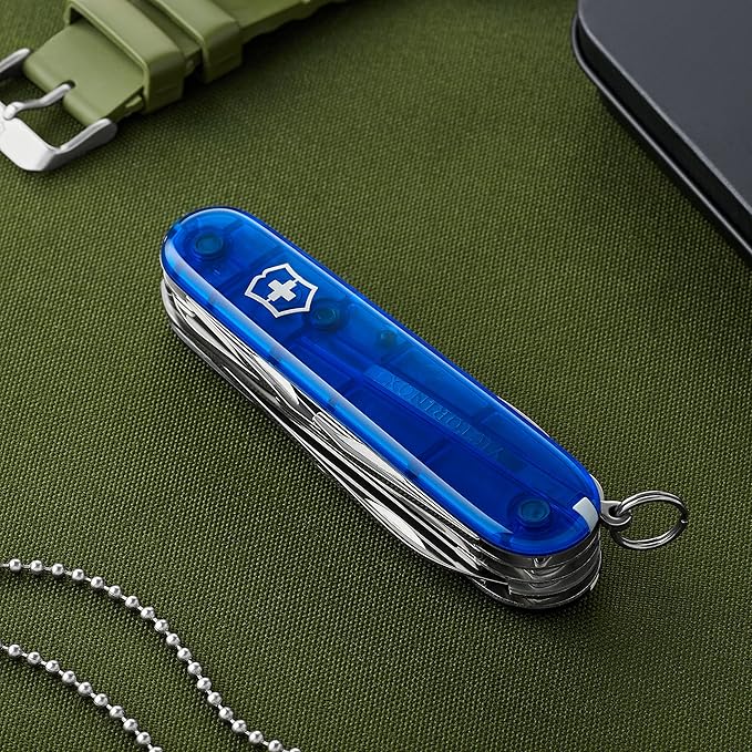 Victorinox Huntsman Swiss Army Knife, 15 Functions, Swiss Made Pocket Knife with Large Blade, Screwdriver, Scissors and Wood Saw - Sapphire