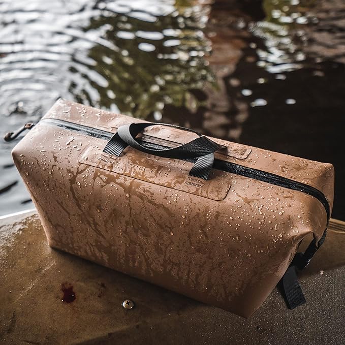 Magpul DAKA Takeout Large 8.88L Tactical Bag All-Purpose Durable Water-Resistant Heavy Duty Zipper Pouch