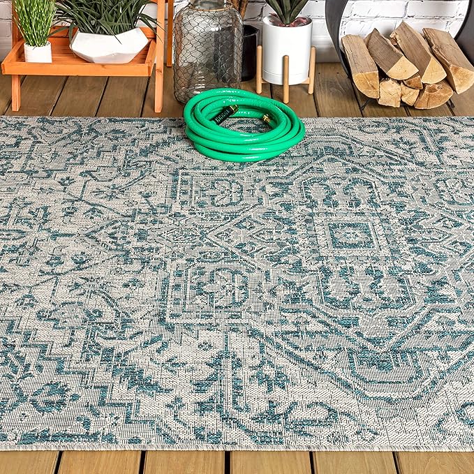 JONATHAN Y SMB105C-4 Estrella Bohemian Medallion Textured Weave Indoor/Outdoor Teal/Gray 4 ft. x 6 ft. Area-Rug, Coastal,Easy-Cleaning,HighTraffic,LivingRoom,Backyard, Non Shedding