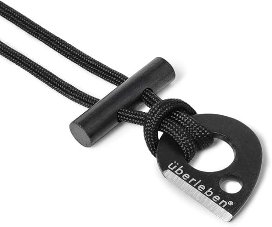 überleben Leicht Fire Starting Necklace - Survival Necklace - 5/16" Thick Ferro Rod Necklace & Fire Striker, 12,000 Strikes - Waterproof Flint and Steel Paracord Necklace, Firestarter Lanyard