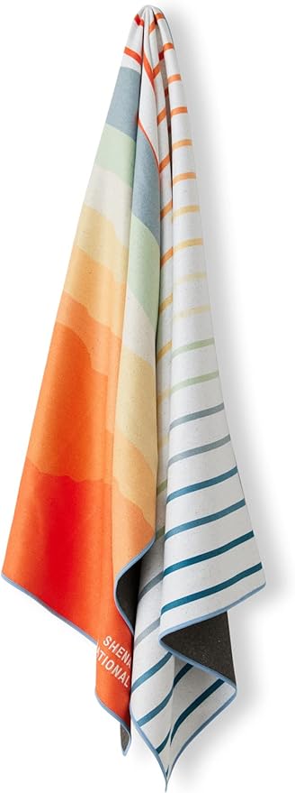 Nomadix Original Towel - Perfect for Beach, Pool, Travel, Camping, Yoga - Made with Recycled Materials - Super Absorbent - Sand Resistant