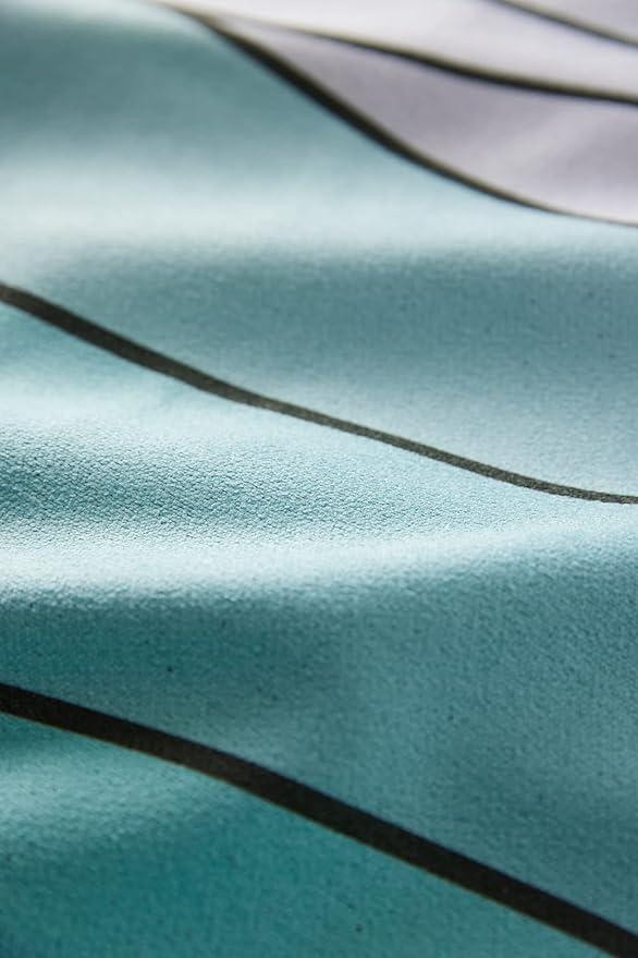 Nomadix Original Towel - Perfect for Beach, Pool, Travel, Camping, Yoga - Made with Recycled Materials - Super Absorbent - Sand Resistant