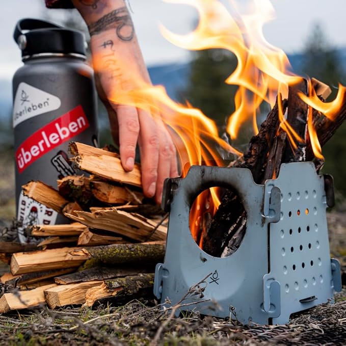 überleben Stöker Wood Burning Camp Stove - Stainless Steel Portable Wood Stove for Camping, Backpacking, & Hiking - 18oz Folding Camping Stove - Small Wood Stove Camping Essentials (Smokey Blue)