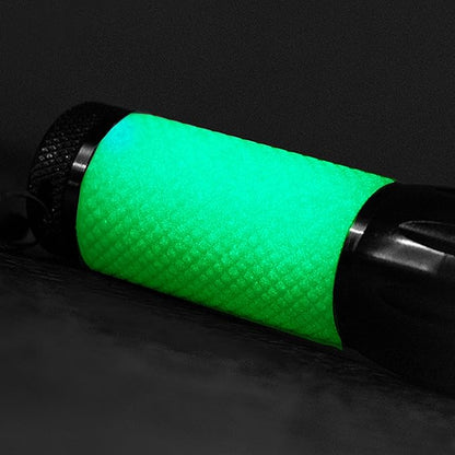 Carson LEDSight PRO LED Flashlight with 9 LED Bulbs with Two Brightness Settings and Carabiner Clip Attachment (SL-55)