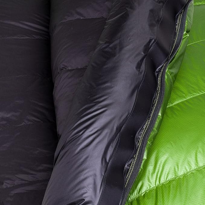 Western Mountaineering 10 Degree Versalite Sleeping Bag Moss Green 6FT / Left Zip