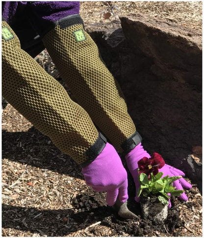 3D Mesh Tick Repelling Arm Gaiters for Gardening