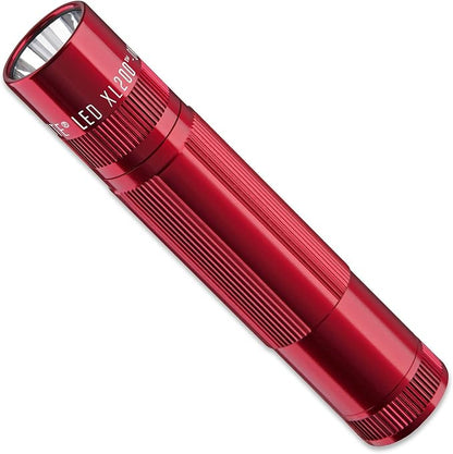 Maglite XL200 LED 3-Cell AAA Flashlight in Presentation Box, Red
