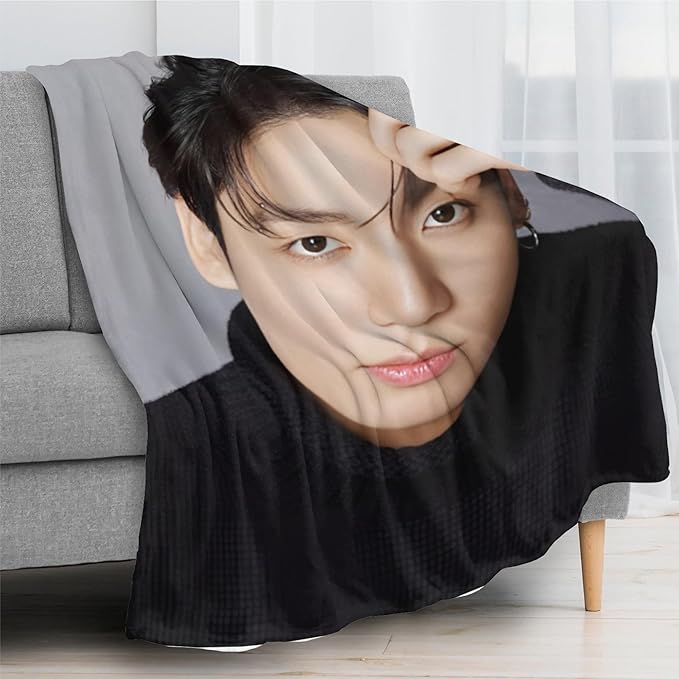 Blanket 50"X60" Soft and Comfortable Warm Fleece Throw Full Picture of Idol Group Blankets Yoga Blankets Beach Blanket Picnic Blankets for Dorm Room Decor Sofa Bed Camping Travel All Season