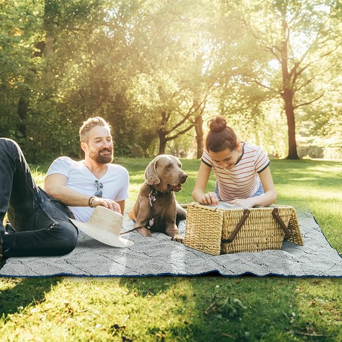 Sherpa Warm Camping Blanket - Waterproof Stadium Blanket Outdoor for Cold Weather,Camp, Sports Mom and Concert - Weather Proof Foldable Blanket