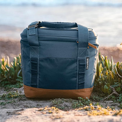 CleverMade Collapsible Cooler Bag, 18 Can Beach & Travel Car Cooler, Folding Soft Cooler, Shoulder Strap, Bottle Opener, Great Car Coolers for Travel, Cleans Easy, Leak Proof Cooler Bag [Ocean]