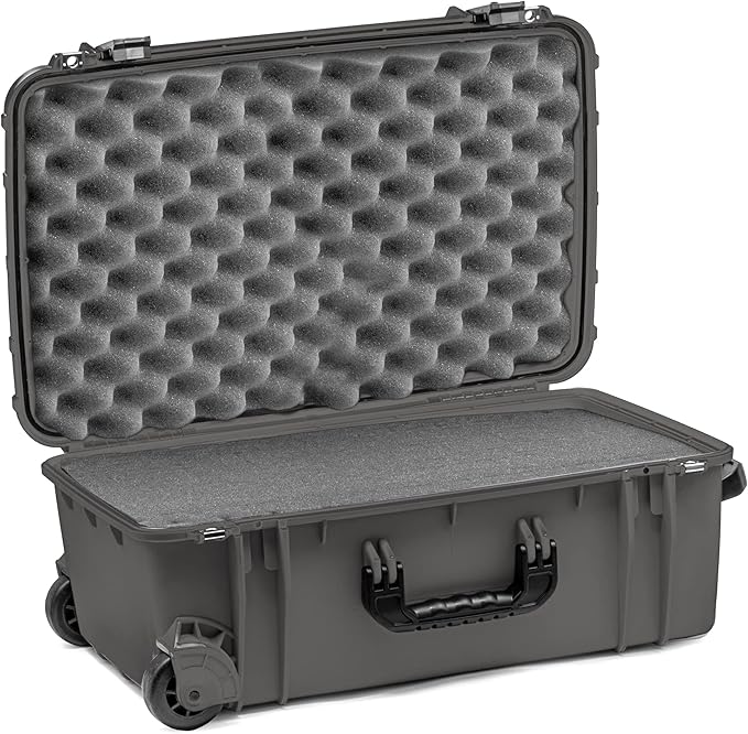 Seahorse 920 Protective Wheeled Case with Foam