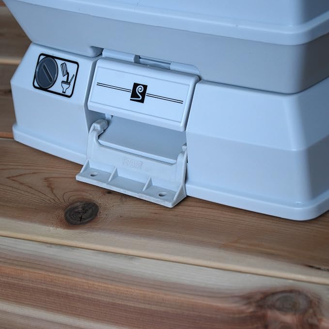 Dock Edge Portable Toilets