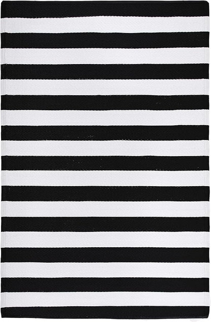 FH Home Outdoor Rug - Waterproof, Fade Resistant, Reversible - Premium Recycled Plastic - Striped - Large Patio, Deck, Sunroom, Camping, RV - Brittany Stripe - Black & White Crease Free - 5 x 8 ft