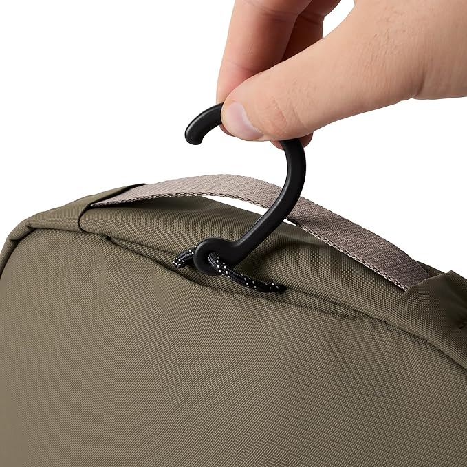 Bellroy Hanging Toiletry Kit (hanging 3 liter toiletry bag for men and women, and designed for travel) - SeaKelp