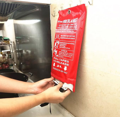 Fire Blanket for Home, Fiberglass Fire Suppression Blanket for Kitchen, Flame Retardant Protection and Heat Insulation Emergency Fireproof Safety Blankets for People (1, LS 47.2''x70.9'')