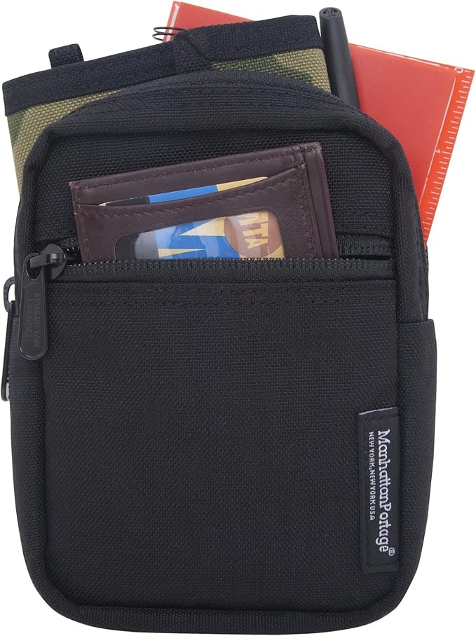 Manhattan Portage Trek Zipper Pouch - Stylish And Functional Travel Organizer 1000D Cordura And Water Resistant (Black)