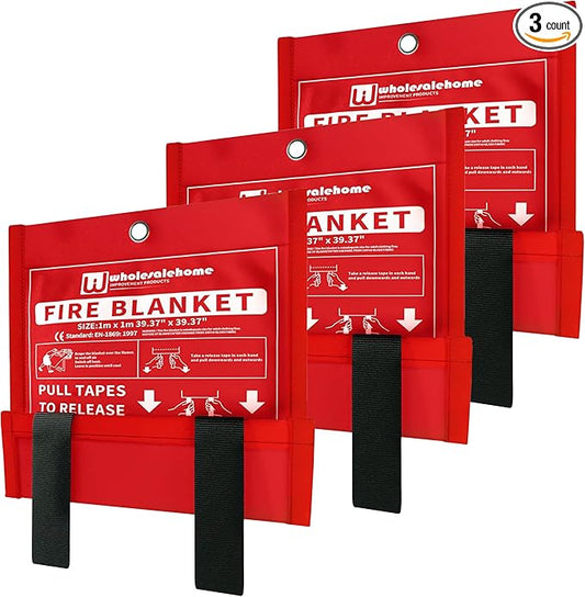 Fire Extinguisher Blanket - Heavy Duty Portable Fiberglass Emergency Blanket - Puts Out Grill & Grease Flames - Safe & Reusable Survival Fire Safety for Home, Kitchen, Car, Camping 1x1m