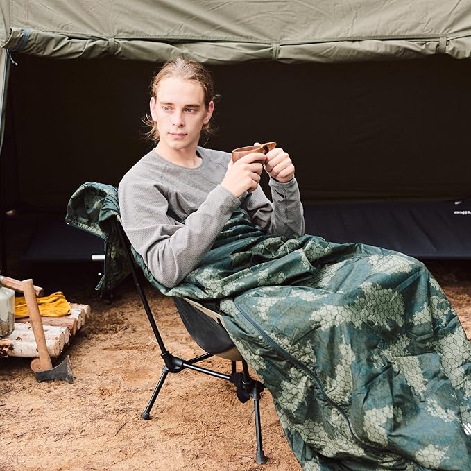 Naturehike Ultralight Sleeping Bag - Envelope Lightweight Portable, Waterproof, Comfort with Compression Sack - Great for 3 Season Traveling, Camping, Hiking, Jungle Green