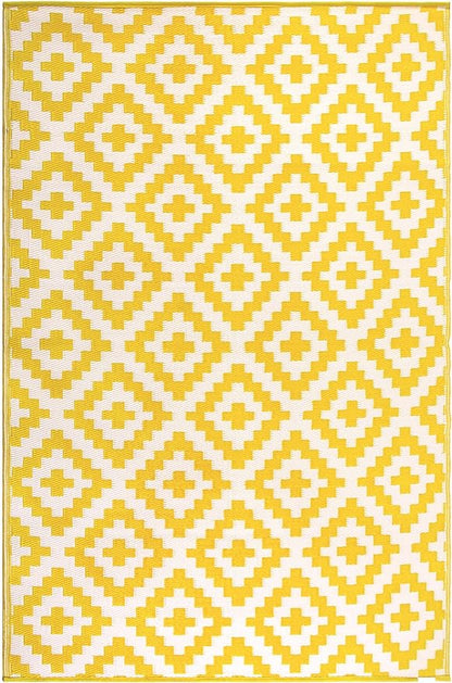 FH Home Outdoor Rug - Waterproof, Fade Resistant, Reversible - Premium Recycled Plastic - Geometric - Large Patio, Deck, Sunroom, Camping, RV - Aztec - Yellow & White Crease Free - 6 x 9 ft