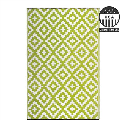 FH Home Outdoor Rug - Waterproof, Fade Resistant, Reversible - Premium Recycled Plastic - Geometric - Porch, Deck, Balcony, Mudroom, Laundry Room, Patio - Aztec - Green & White Crease Free - 3 x 5 ft