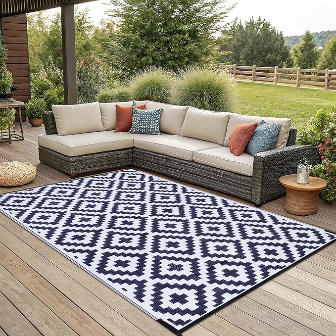 Smiry Waterproof Outdoor Rug 6x9 ft, Reversible Plastic Straw Patio Camping Rugs, Outdoor Indoor RV Mat Carpet for Patio, Outside Entry, Backyard, Deck, Bench, Picnic, Camper, White & Navy