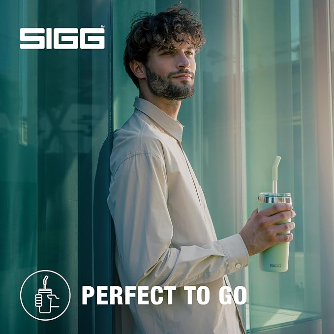 SIGG - Insulated Mug - Travel Mug Helia - With Durable Glass Straw & Cleaning Brush - Leakproof - BPA Free - 18/8 Stainless Steel - 15oz/20oz