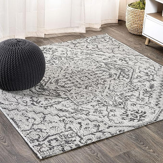 JONATHAN Y SMB105D-3SQ Estrella Bohemian Medallion Textured Weave Black/Gray 3' Square Indoor/Outdoor Area Rug, Pet Friendly, Non-Shedding, Stain Resistant, Easy-Cleaning for Backyard, Patio, Porch