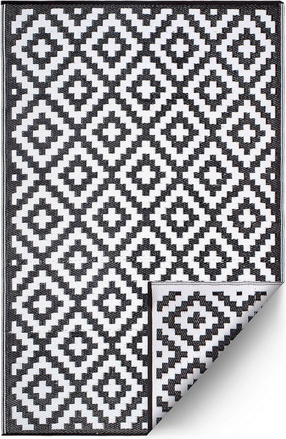 FH Home Outdoor Camping Rug - Waterproof, Fade Resistant, Reversible - Premium Recycled Plastic - Geometric - Patio, Deck, Sunroom, RV - Aztec - Black & White - 5 x 8 ft Foldable