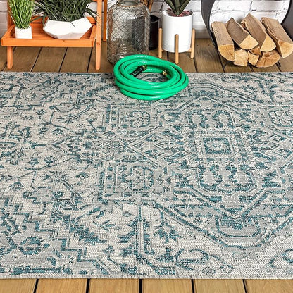 JONATHAN Y SMB105C-4 Estrella Bohemian Medallion Textured Weave Indoor/Outdoor Teal/Gray 4 ft. x 6 ft. Area-Rug, Coastal,Easy-Cleaning,HighTraffic,LivingRoom,Backyard, Non Shedding